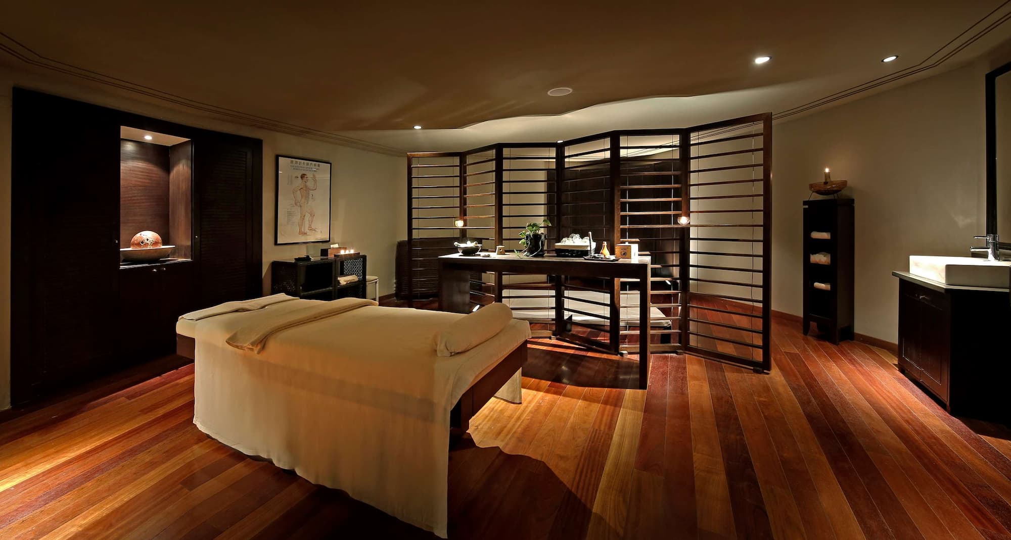 Radisson Blu Palace Resort and Thalasso, Djerba - Massage room