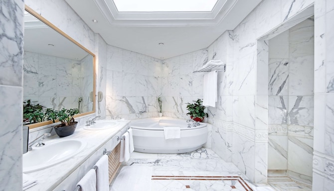 Radisson Blu Palace Resort & Thalasso, Djerba - Ambassador Suite bathroom