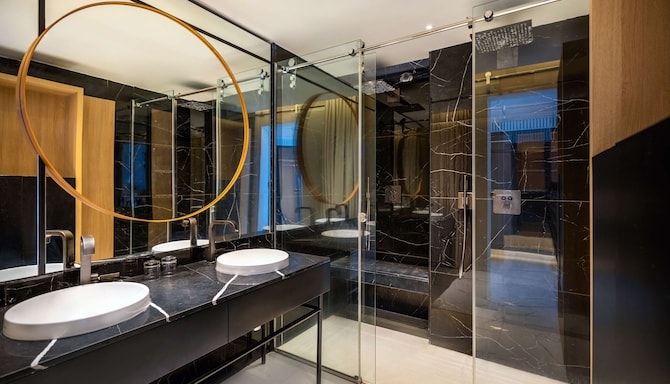 Radisson Blu Palace Resort & Thalasso, Djerba - Junior Suite bathroom