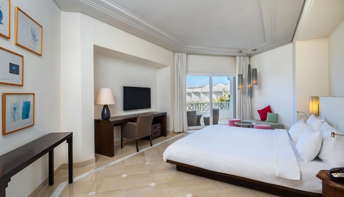 Radisson Blu Palace Resort & Thalasso, Djerba - Ambassador Suite with Balcony - Sea View.