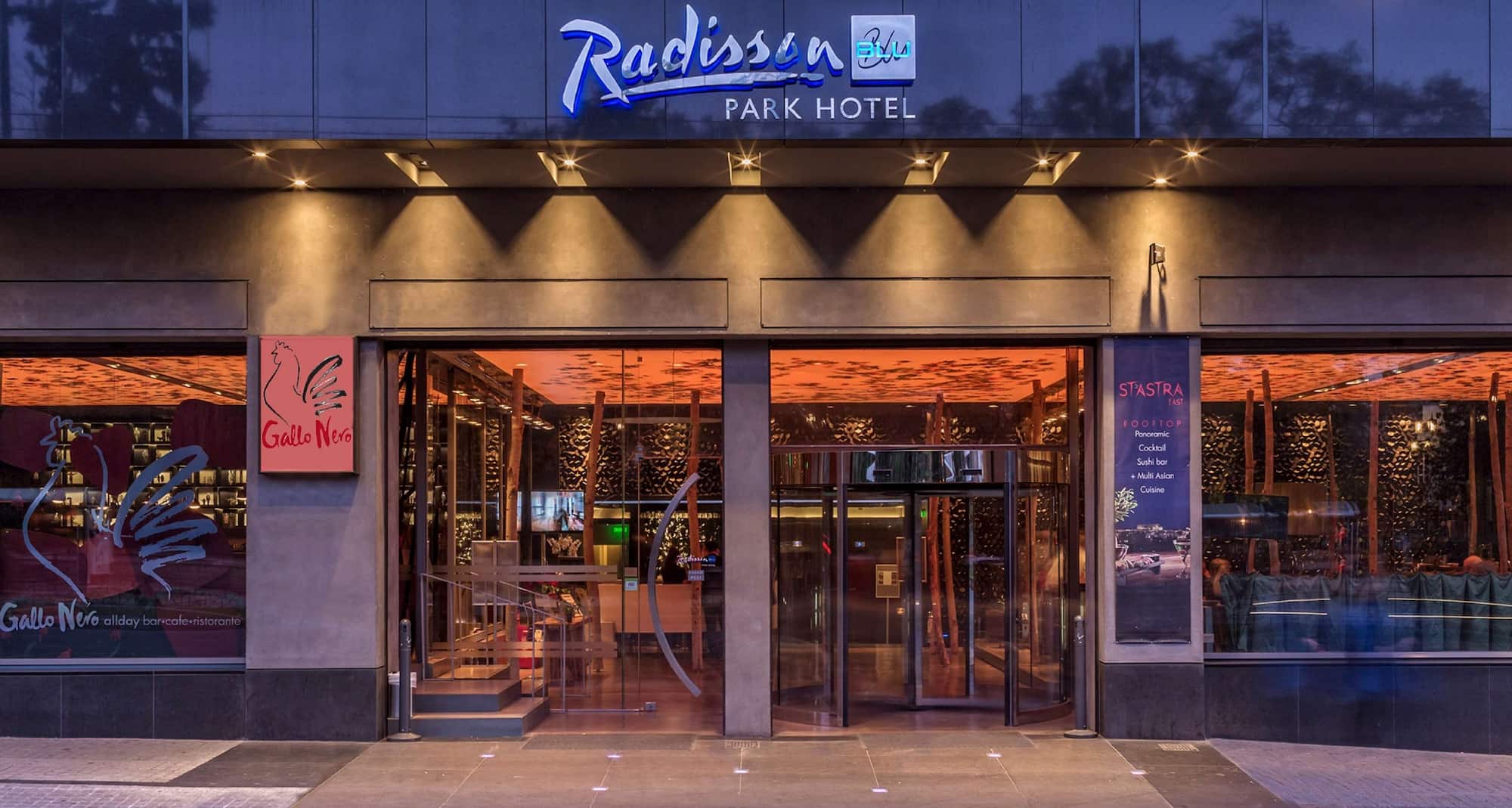Radisson Blu Park Hotel, Athens - Hotel exterior