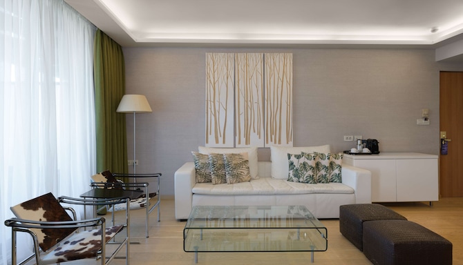 Radisson Blu Park Hotel, Athens - 套房