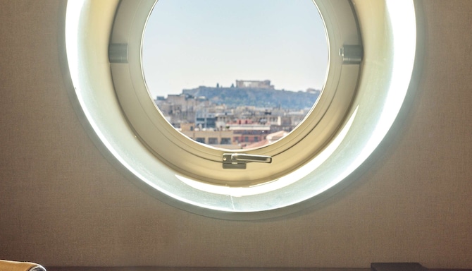 Radisson Blu Park Hotel, Athens - Suite - Acropolis view