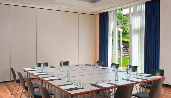Radisson Blu Park Hotel Conference Centre, Dresden Radebeul — sala konferencyjna nr 6