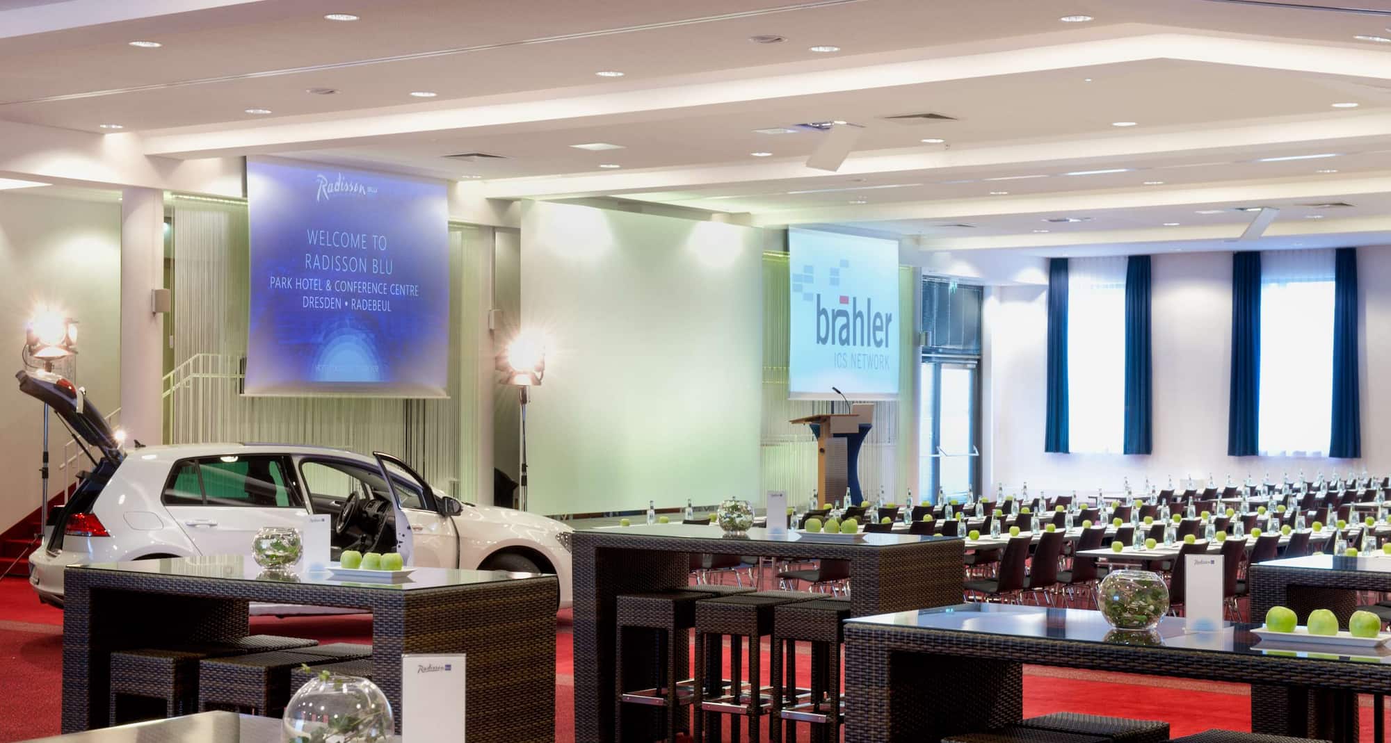 Radisson Blu Park Hotel and Conference Centre, Dresden Radebeul - Conference Centre Car