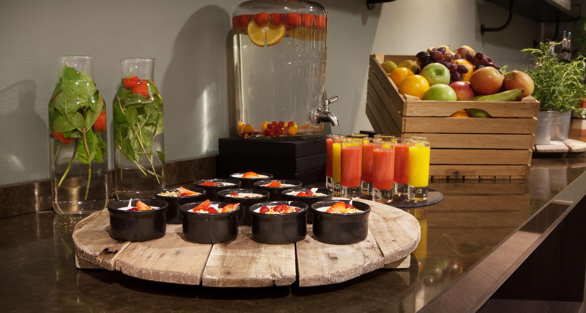 Radisson Blu Park Hotel, Oslo - MandE Foyer Cakes