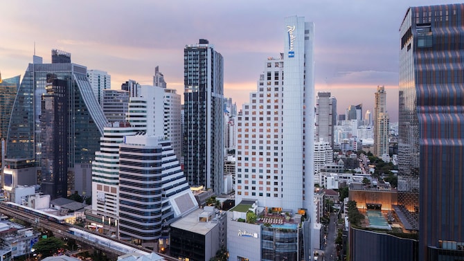 Radisson Blu Plaza Hotel, Bangkok - 外景
