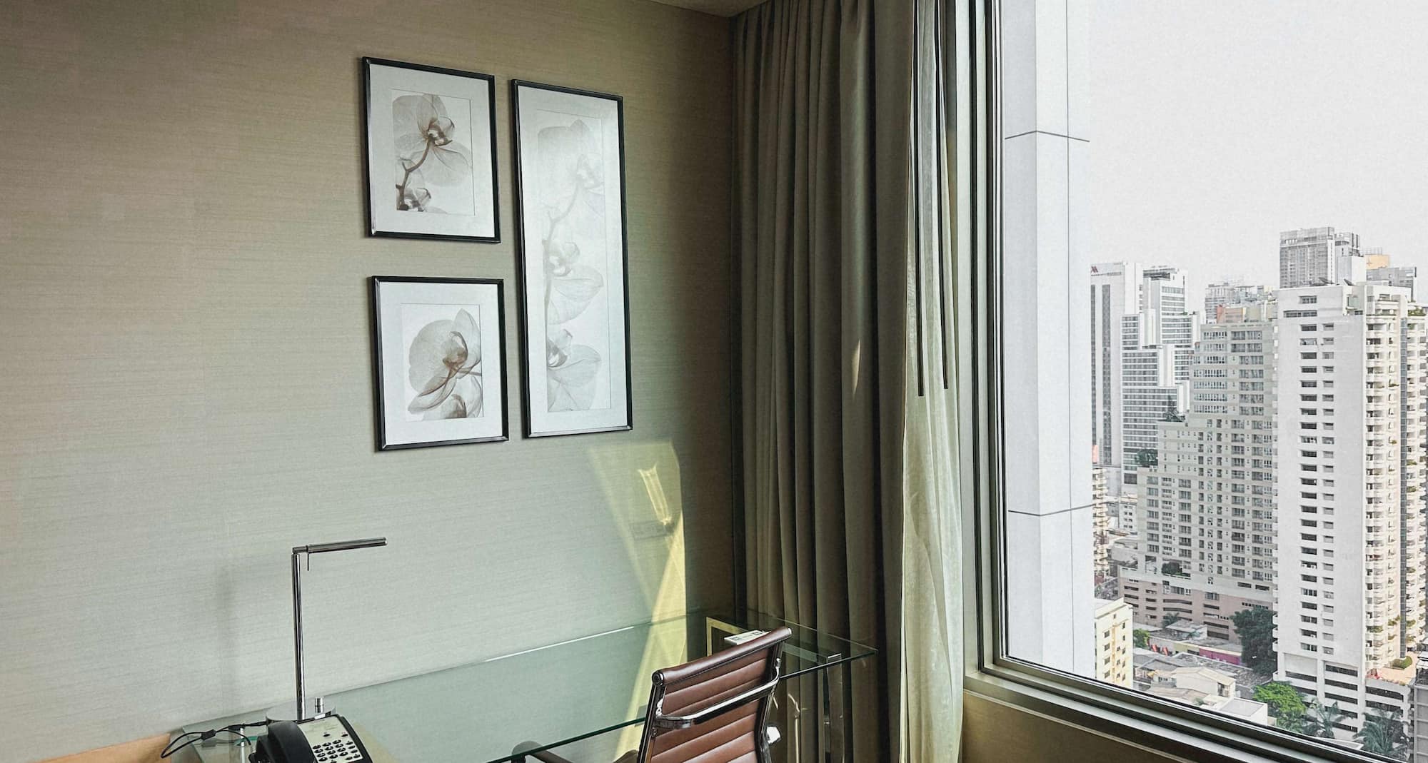 Radisson Blu Plaza Hotel, Bangkok - Hotellrum
