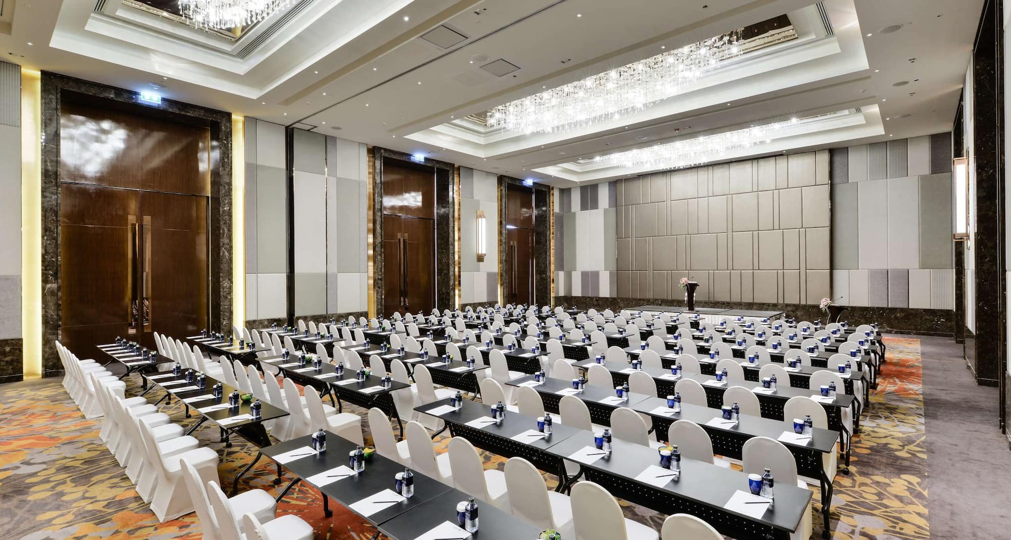 Radisson Blu Plaza Bangkok - ห้องบอลรูม