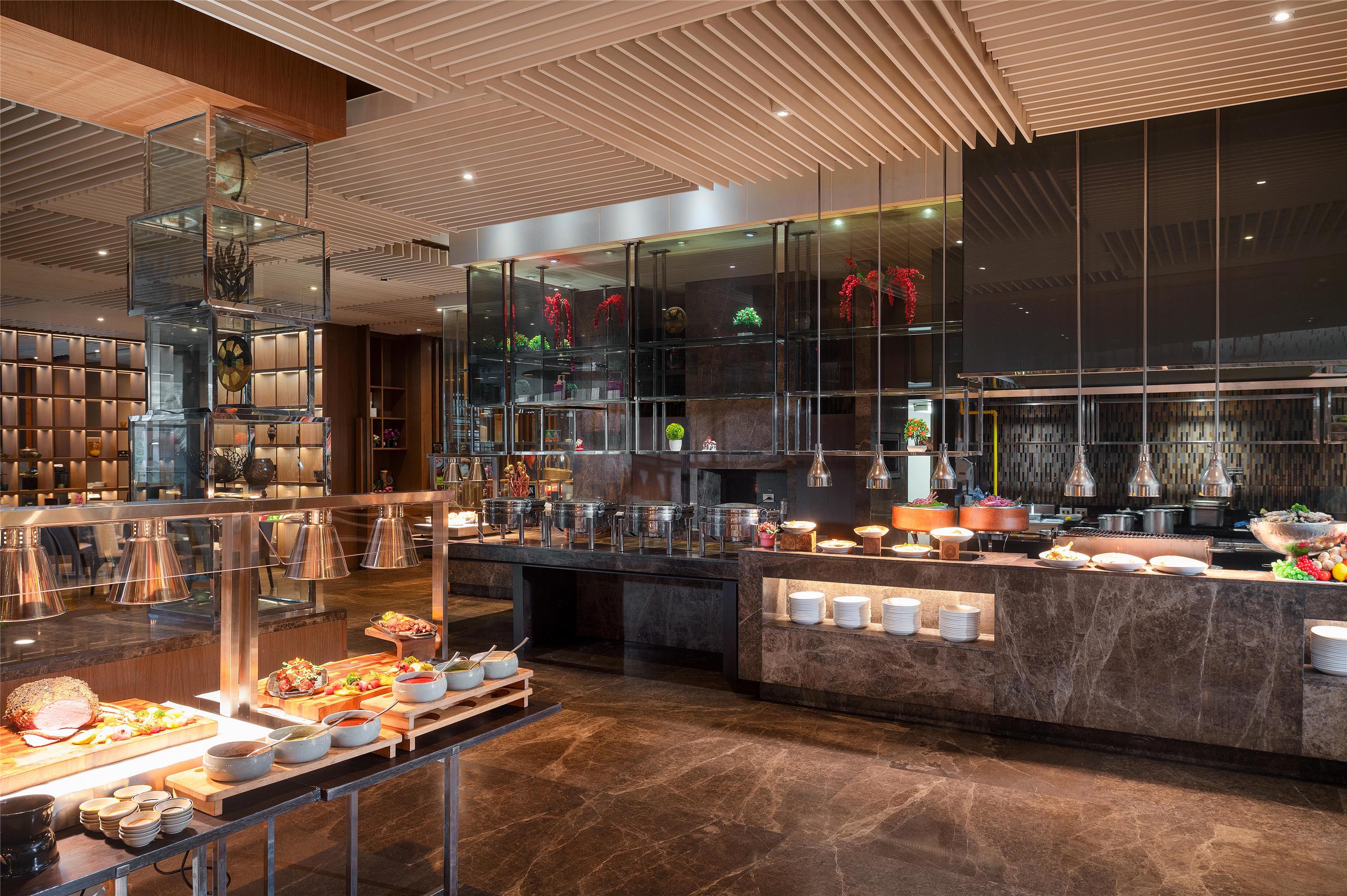 Radisson Blu Plaza Hotel, Bangkok - Bites SeafoodBuffet