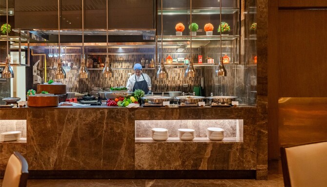 Radisson Blu Plaza Hotel, Bangkok - 27 Bites