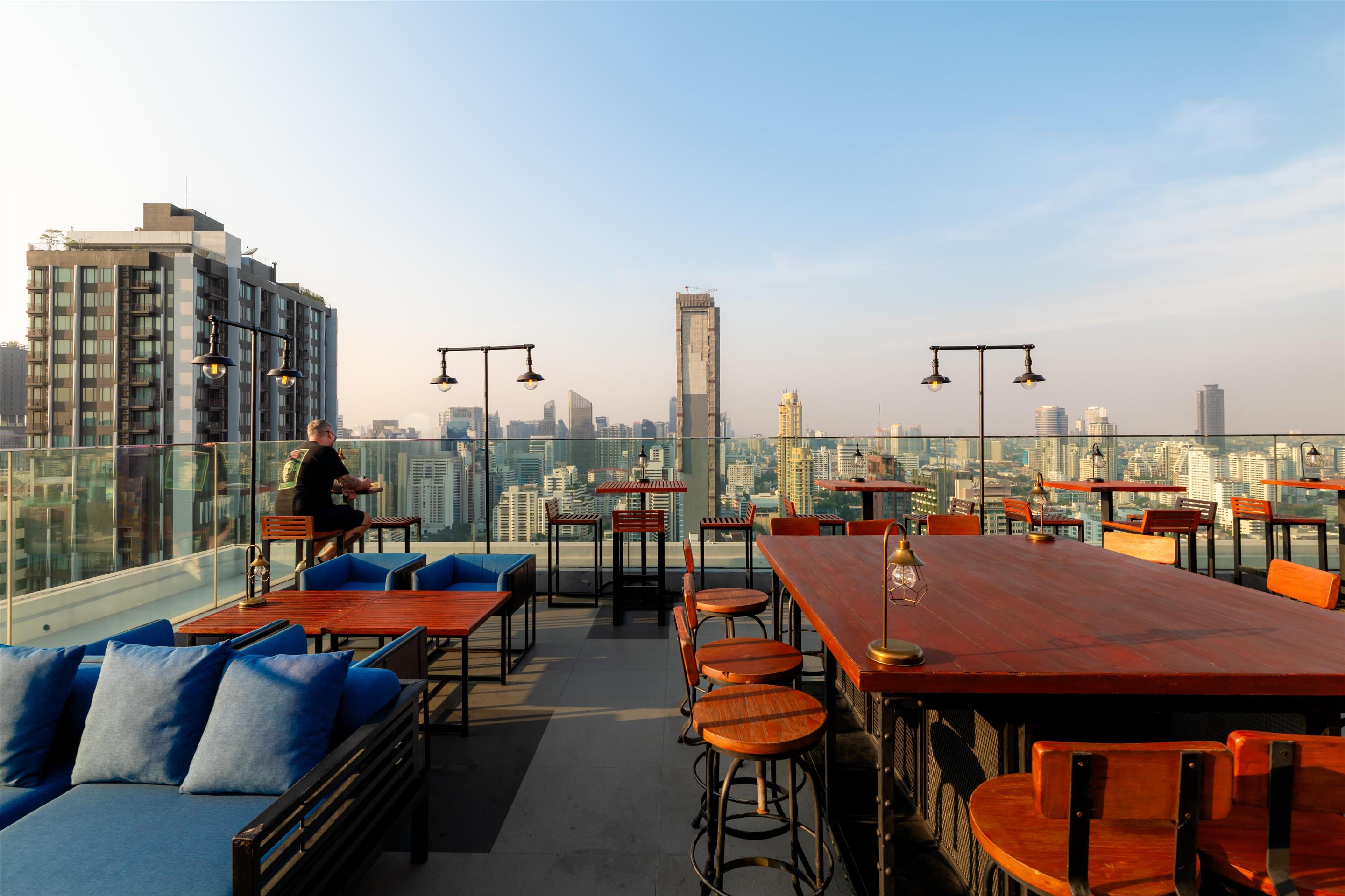 Radisson Blu Plaza Hotel, Bangkok - Brewski