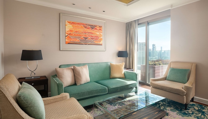 Radisson Blu Plaza Hotel, Bangkok - Two Bedroom Suite