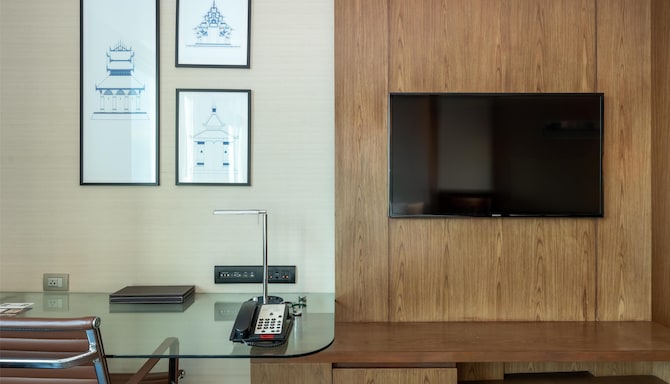 Radisson Blu Plaza Hotel, Bangkok - Junior Suite