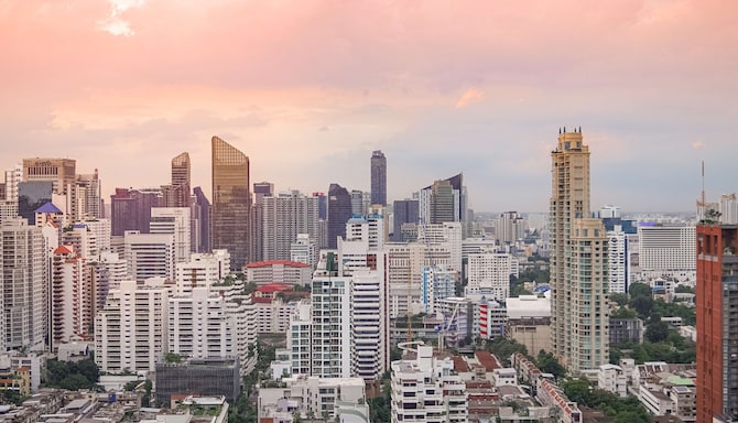 Radisson Blu Plaza Hotel, Bangkok - Deluxe Room City View