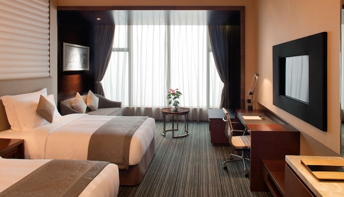 Radisson Blu Plaza Hotel, Chongqing - Superior Room