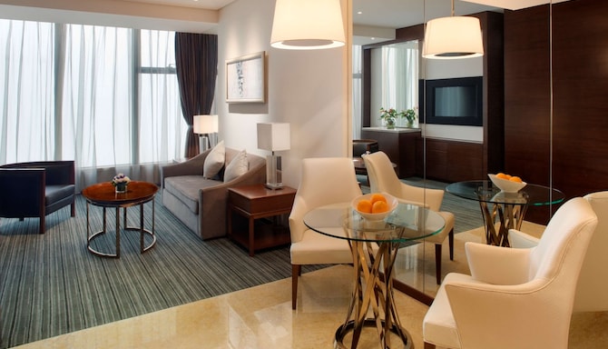 Radisson Blu Plaza Chongqing - Deluxe Suite