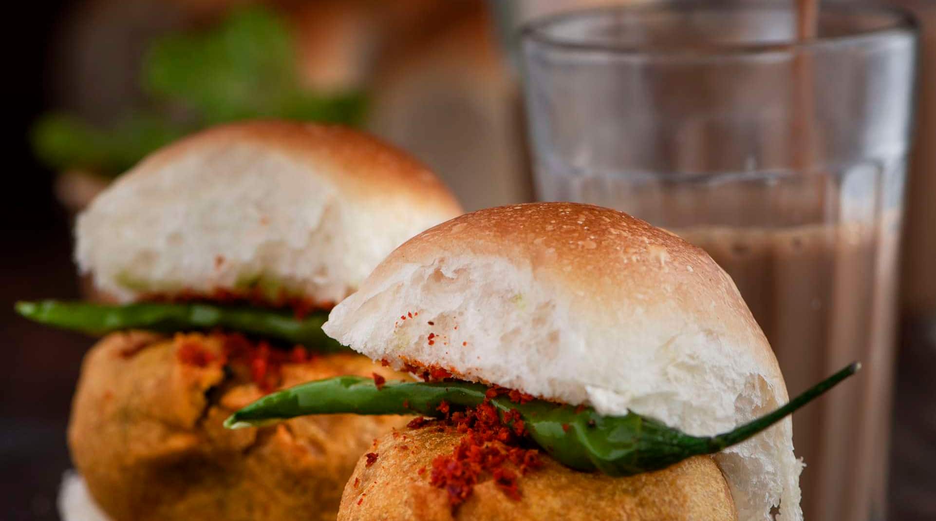 Radisson Blu Plaza Hotel, Delhi Airport - Vadapaav