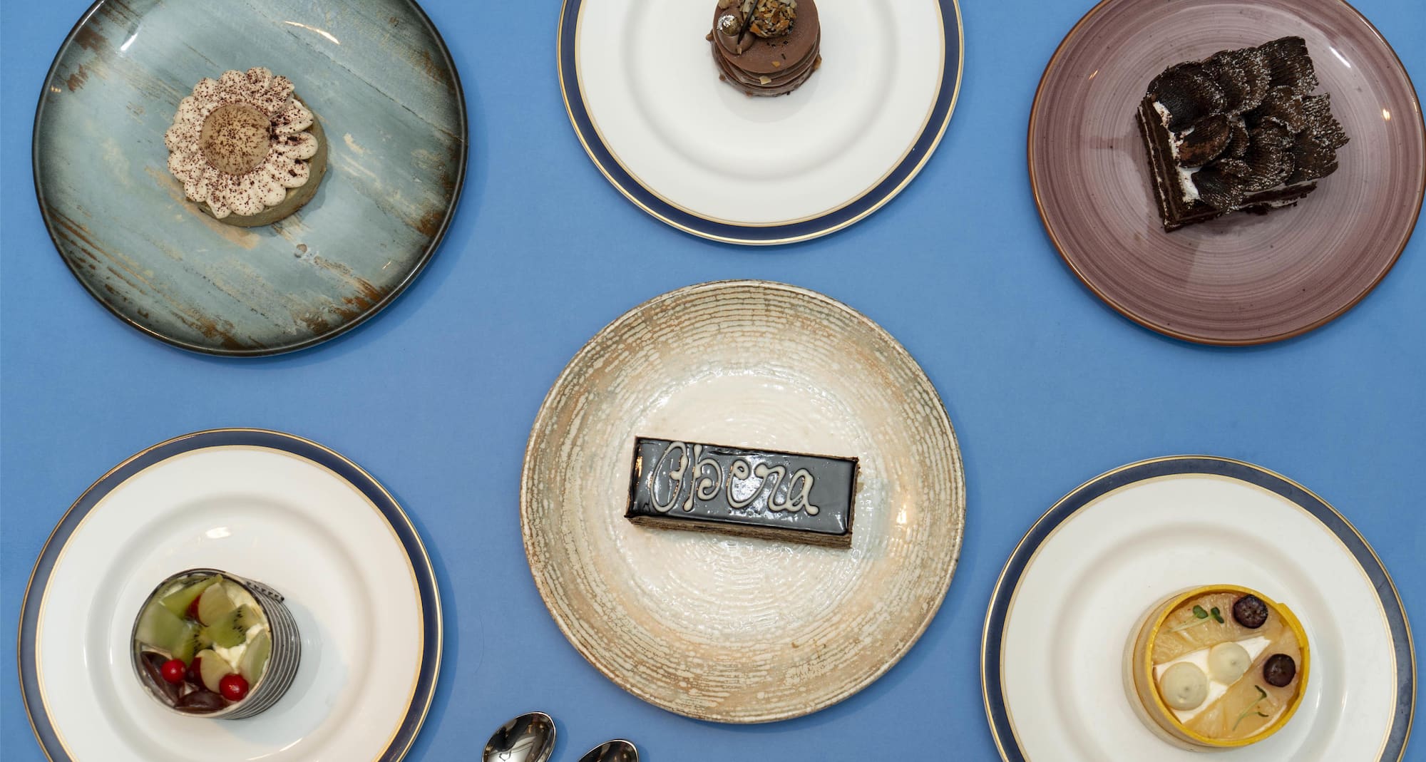 Radisson Blu Plaza Hotel, Delhi Airport - Food and Drink