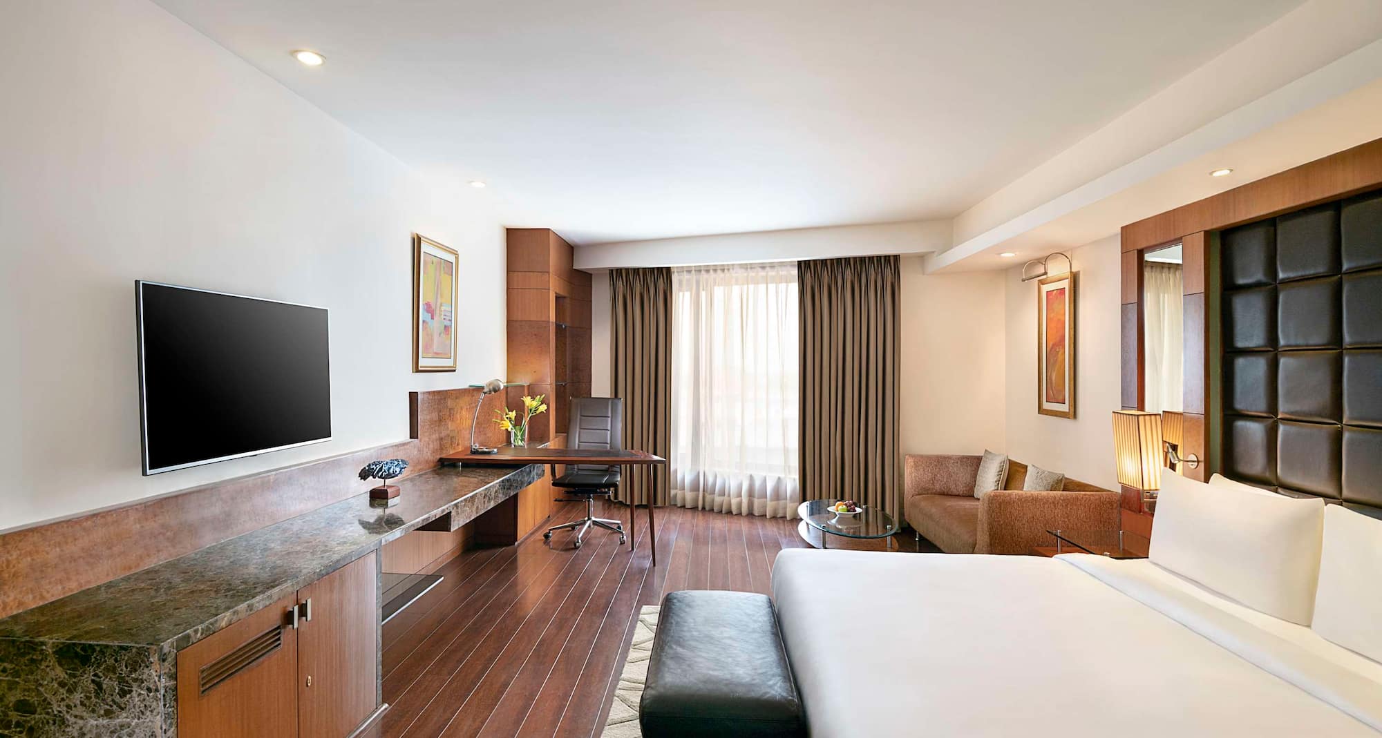 Radisson Blu Plaza Hotel, Delhi Airport - Deluxe Room