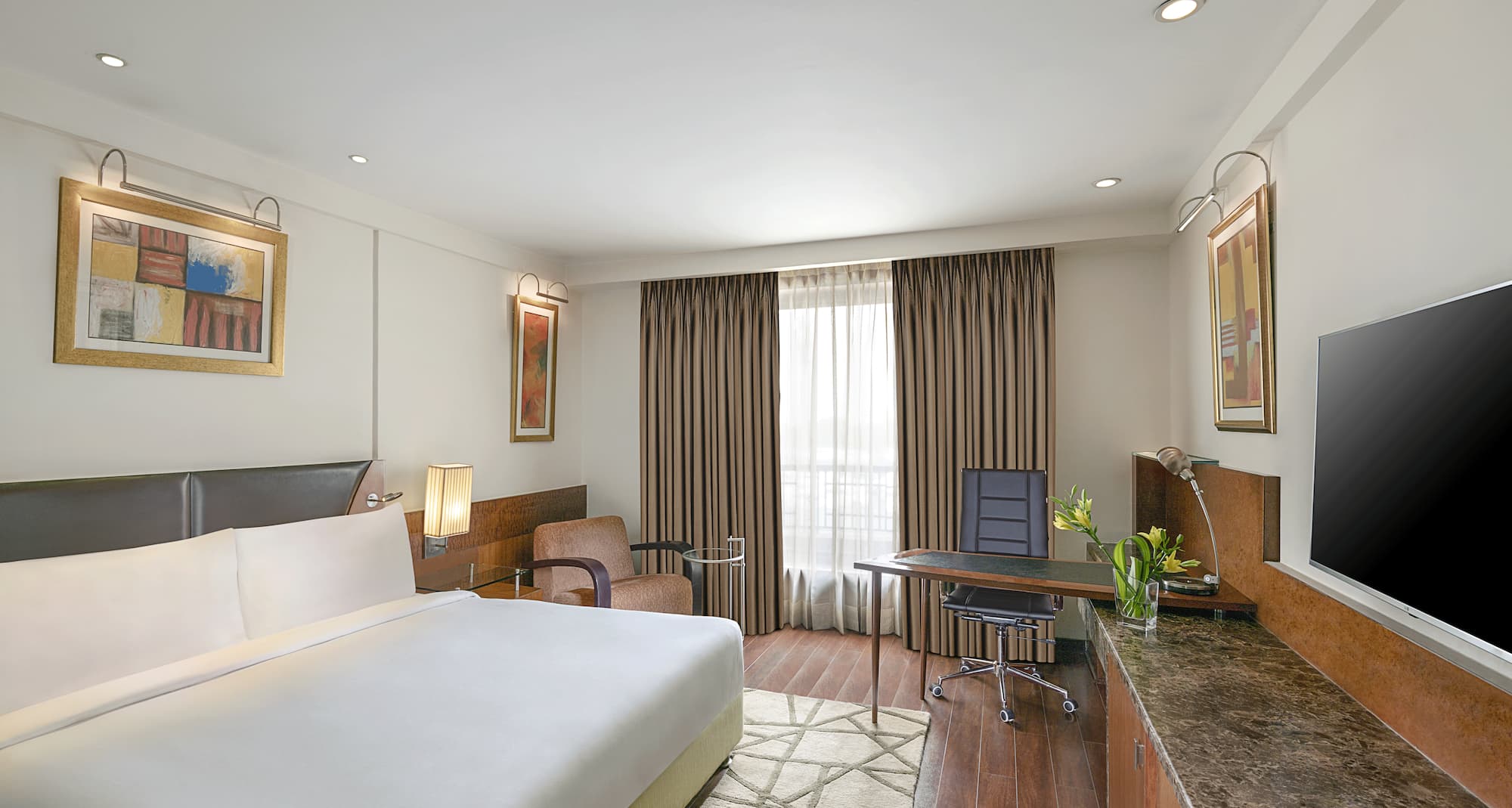 Radisson Blu Plaza Hotel, Delhi Airport - Superior Room