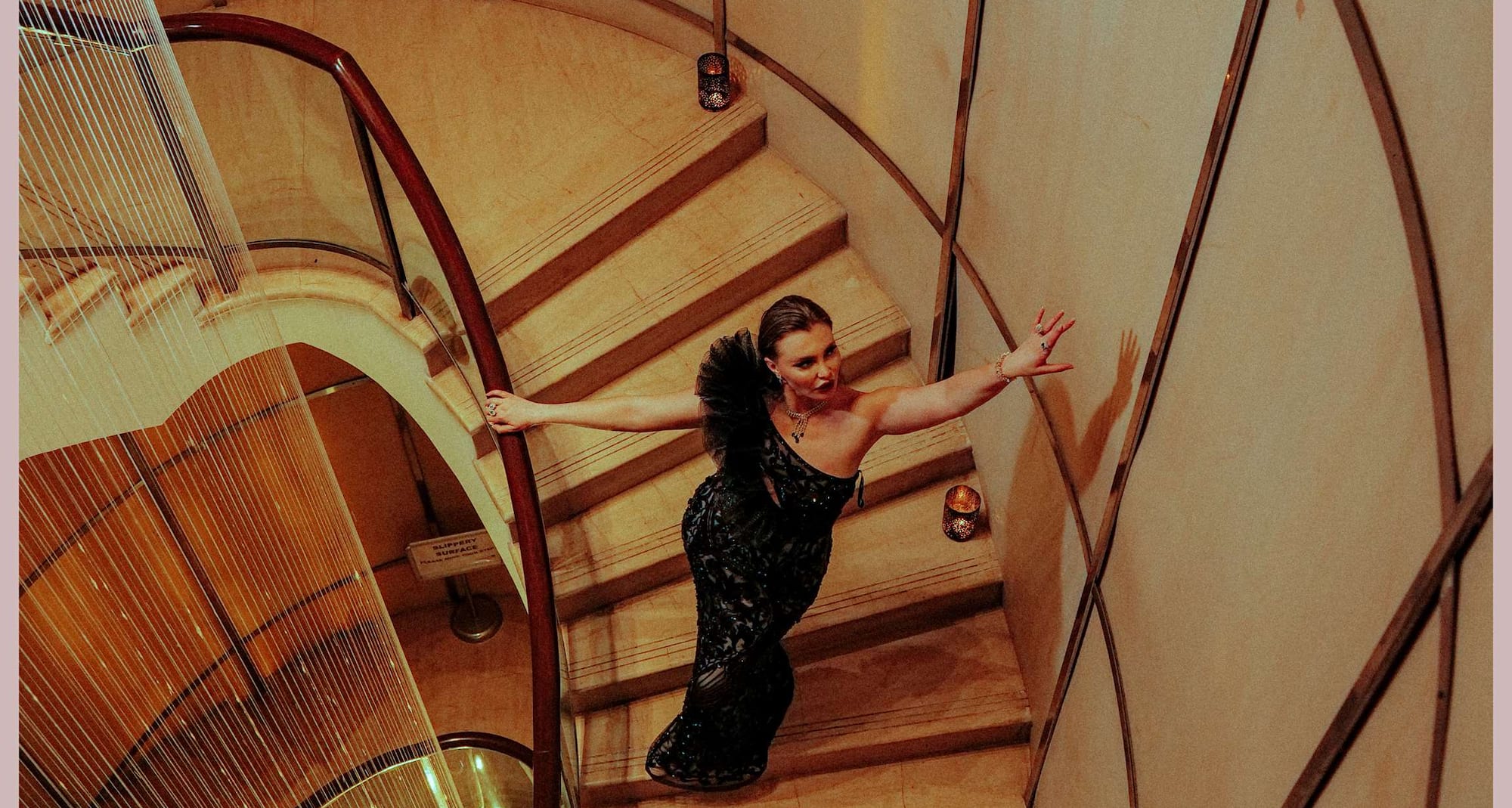 Radisson Blu Plaza Hotel, Delhi Airport - Stairway
