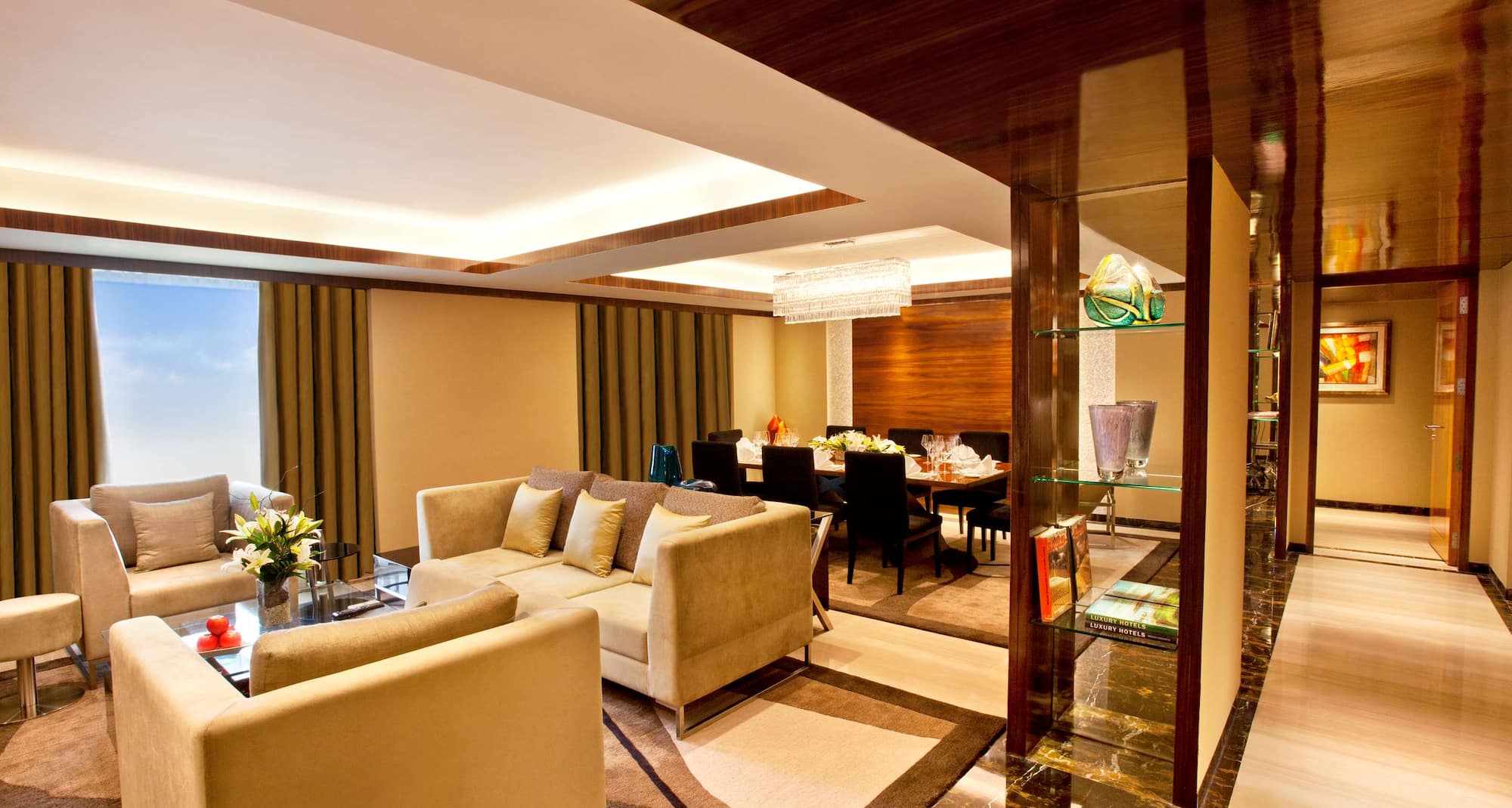 Radisson Blu Plaza Hotel, Delhi Airport - Presidential Suite