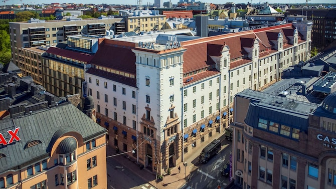 Radisson Blu Plaza Hotel, Helsinki - Vy över fasaden