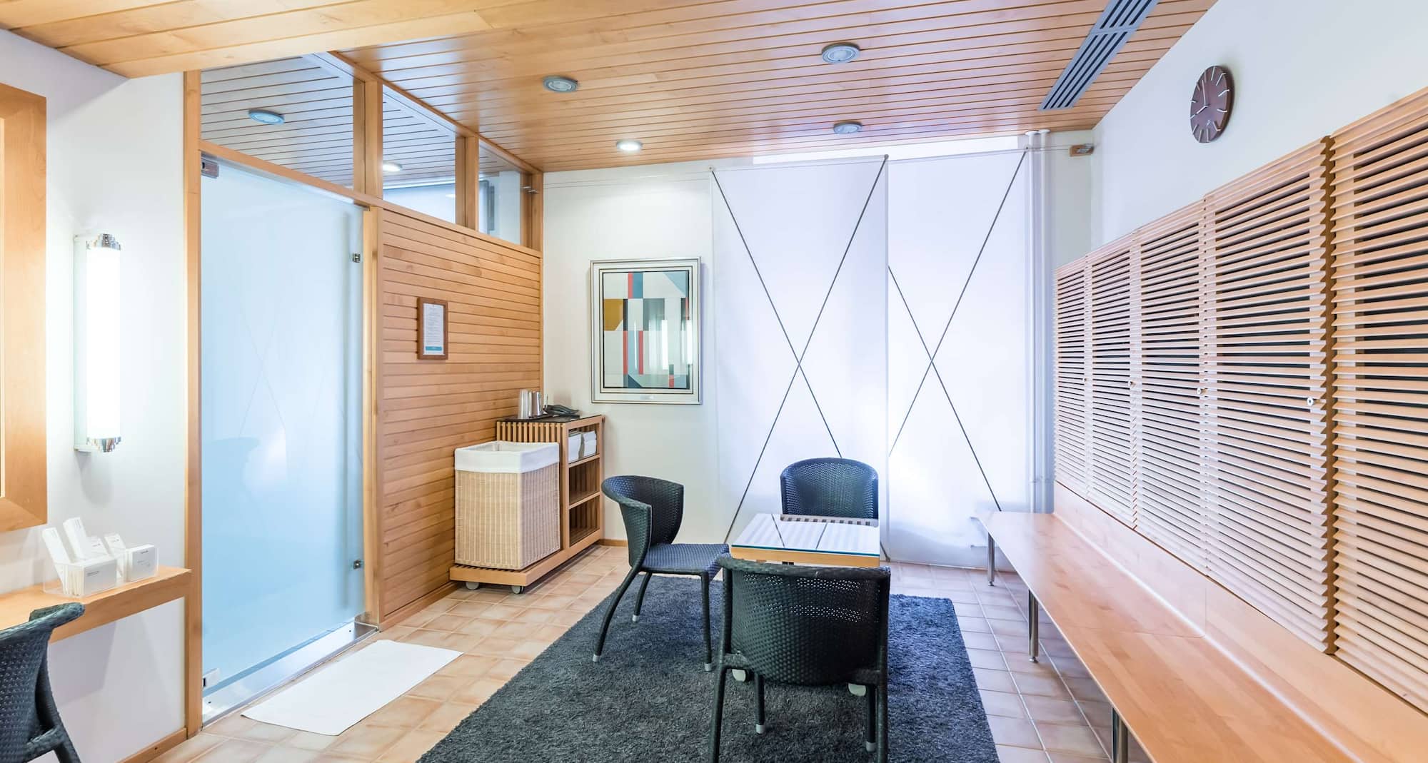 Radisson Blu Plaza Hotel, Helsinki - Guest sauna locker room