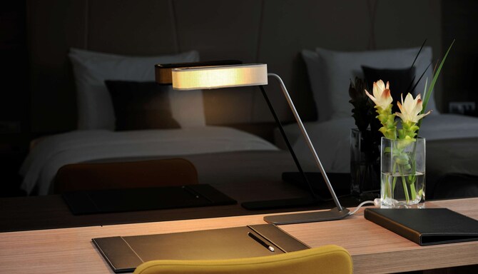 Radisson Blu Plaza Hotel, Ljubljana - Superior Room Desk