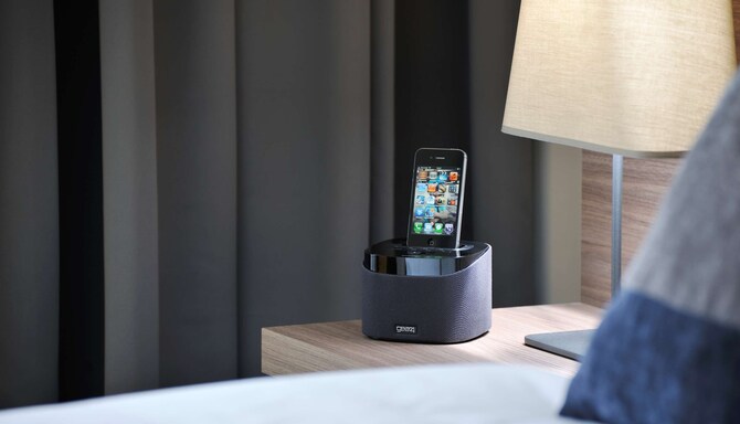 Radisson Blu Plaza Hotel, Ljubljana - Bedside iPhone Speaker/Charger