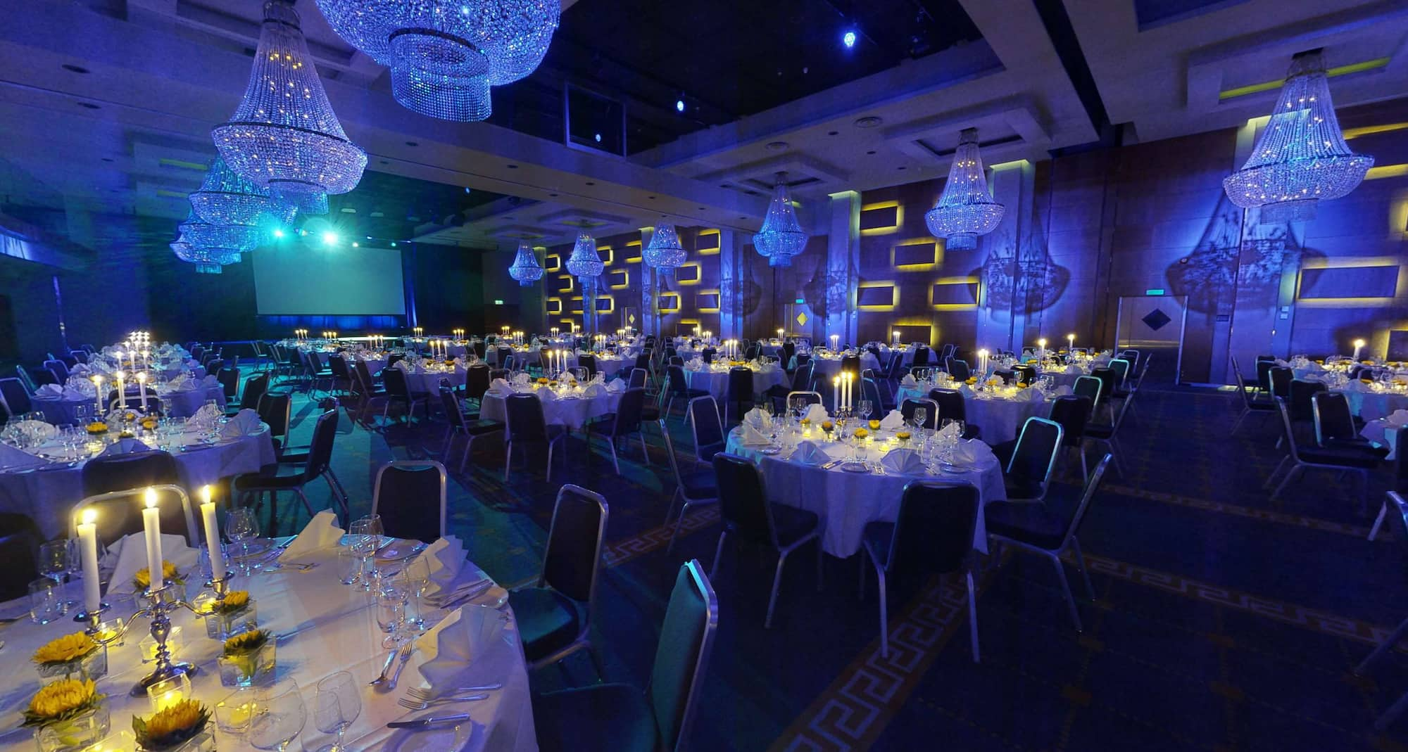 Radisson Blu Plaza Hotel, Oslo - Meeting room Sonja Hennie ballroom banquet set-up