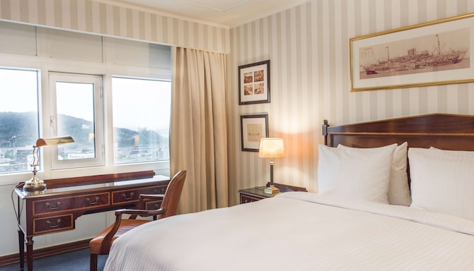 Radisson Blu Plaza Hotel, Oslo - Reder Suite Bedroom