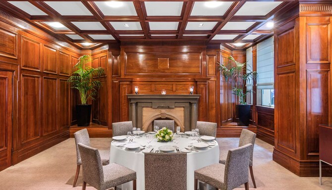Radisson Blu Plaza Hotel Sydney - Sir James Fairfax Meeting Room