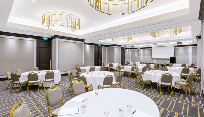Radisson Blu Plaza Hotel Sydney - Marble Room - Cabaret Style