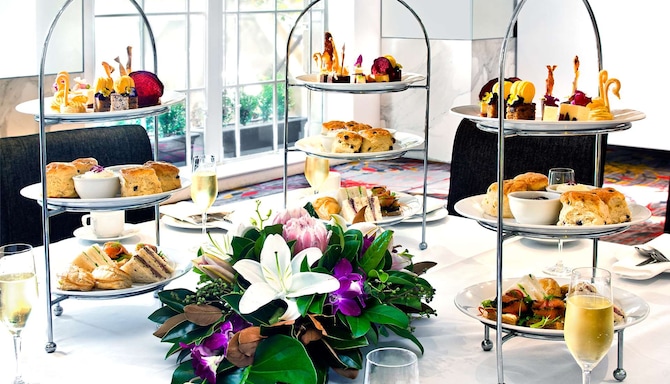 Radisson Blu Plaza Hotel Sydney - High Tea Image