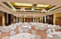 Radisson Blu Resort & Spa Karjat - Ballroom