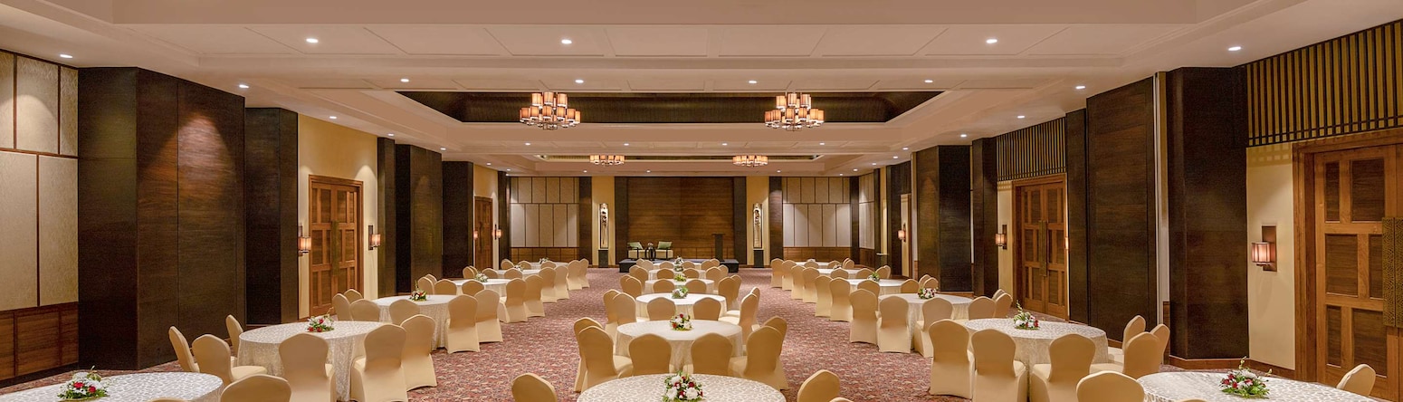 Radisson Blu Resort & Spa Karjat - Banquet Hall
