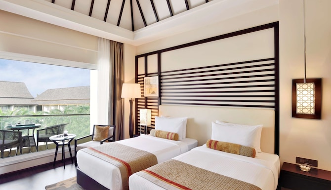 Radisson Blu Plaza Resort & Convention Centre Karjat - Deluxe Room
