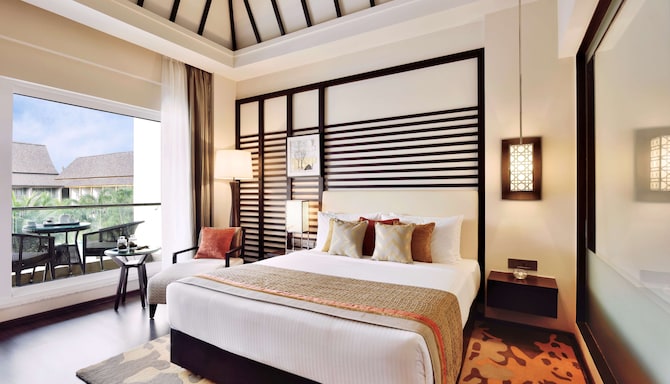 Radisson Blu Plaza Resort & Convention Centre Karjat - Superior Room