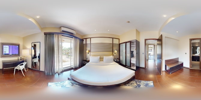Radisson Blu Plaza Resort & Convention Centre, Karjat - Two Bedroom Villa First Floor Bedroom