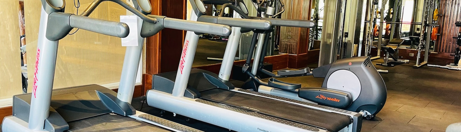 Radisson Blu Resort & Spa, Karjat - जिम