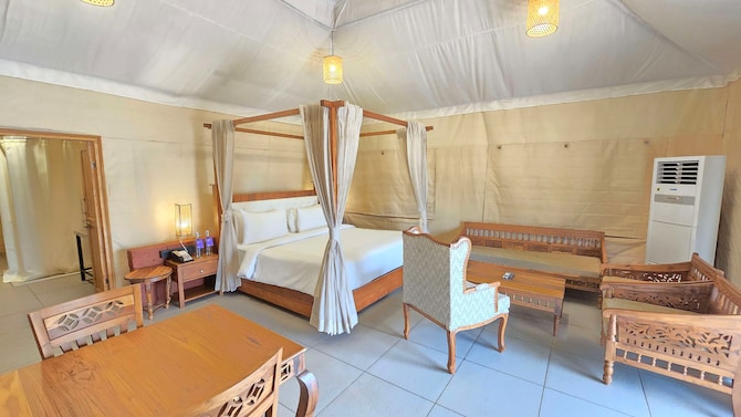 Radisson Blu Plaza Resort & Convention Centre, Karjat - Presidential Tent