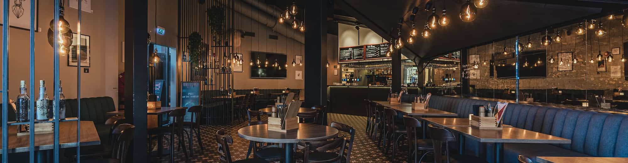 Radisson Blu Polar Hotel, Spitsbergen - Barentz Gastropub