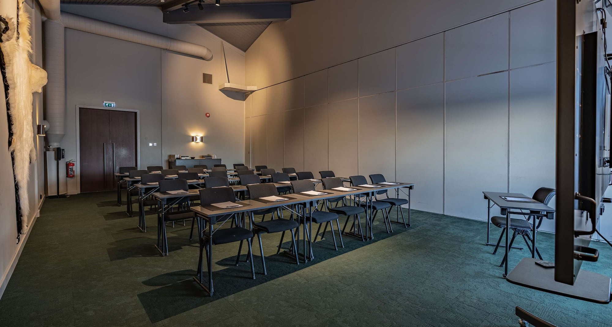 Radisson Blu Polar Hotel, Spitsbergen - Sal A Meeting Room