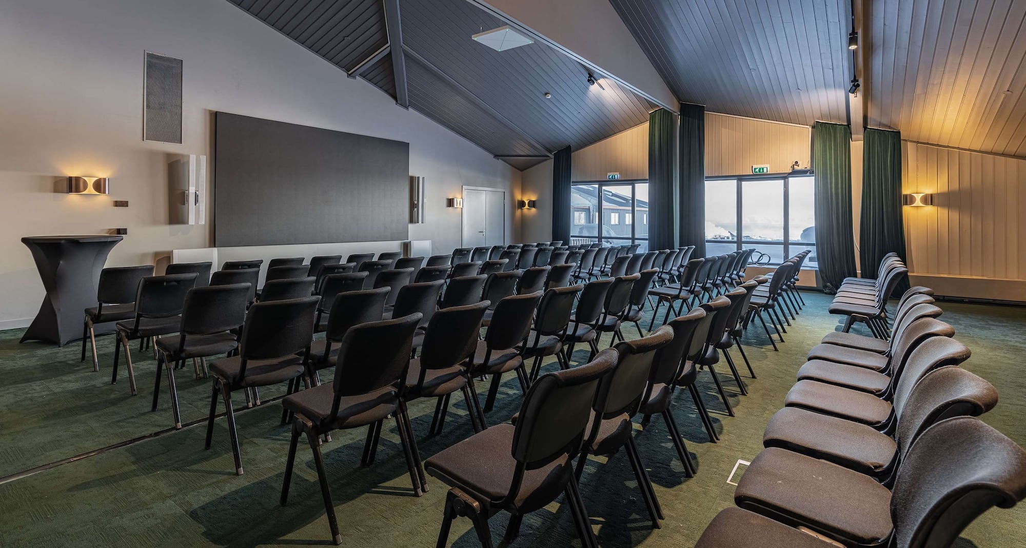 Radisson Blu Polar Hotel, Spitsbergen - Sal A and B (Andreesalen) Meeting room