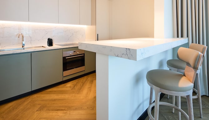 Radisson Blu Residence, Dubai Marina - Kitchen