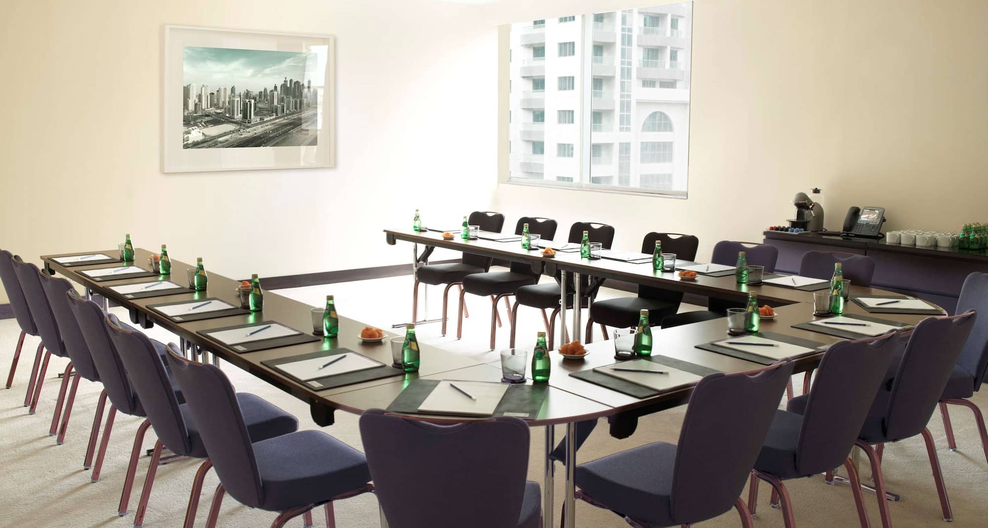The Radisson Blu Residence, Dubai Marina - Marsa Meeting Room