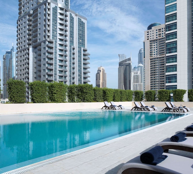 Enjoy all the comforts of home with our fully furnished Radisson Hotels