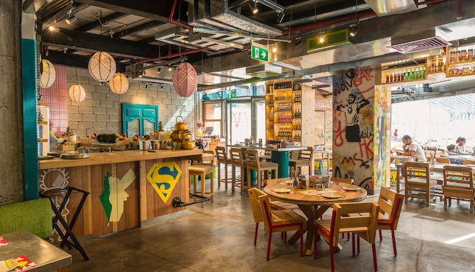 The Radisson Blu Residence, Dubai Marina - Restaurant